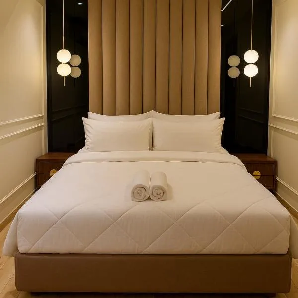 The Virasat Royale Penthouse, hotel in Patna