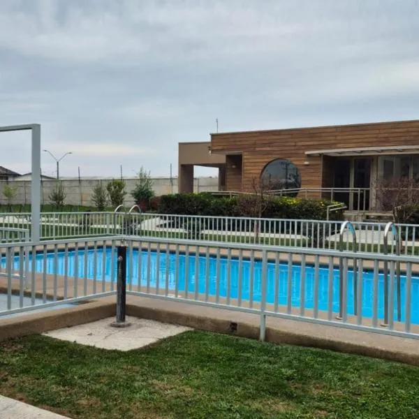 Departamento a pasos del Mall Plaza Maule de 3Dor Condominio Vista San Miguel, hotel en Talca