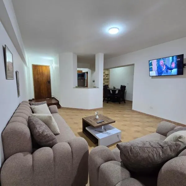 Amplio y cómodo apto Diagonal a URBE, hotel en Maracaibo