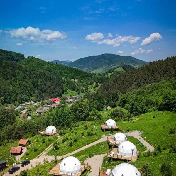 Zenzia Glamping Adult Only, hotel v destinácii Piatra Neamţ