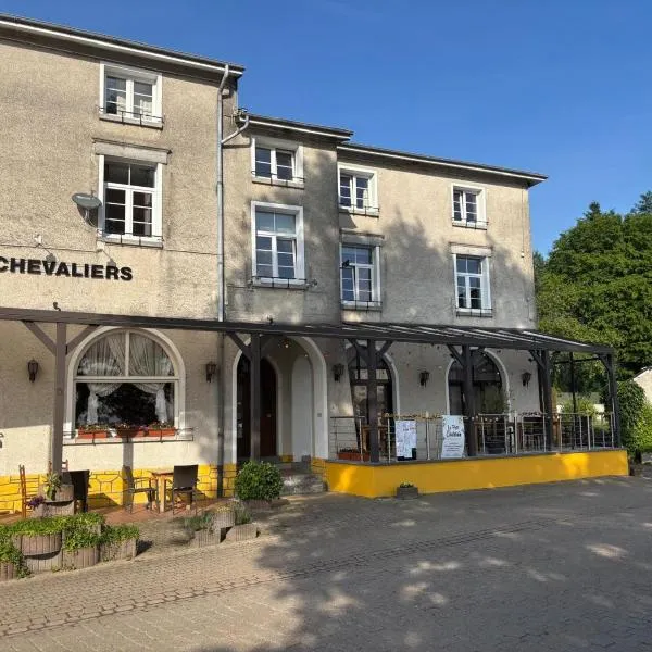 Petite chatelaine, Hotel in Herbeumont