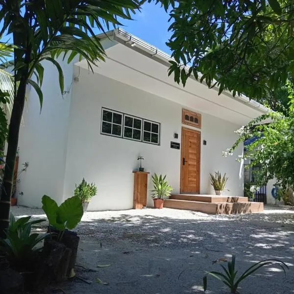 Nasreenuvilla, hotel v destinaci Fuvahmulah