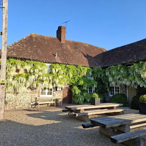 The Fox Goes Free, hotel in Charlton