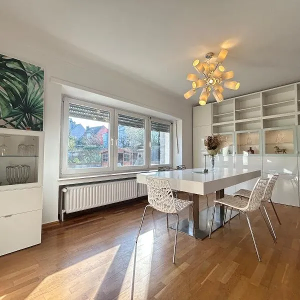 Stay in Dudetown, ξενοδοχείο σε Dudelange