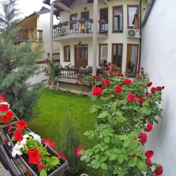Hostel - F, hotel en Gjakove