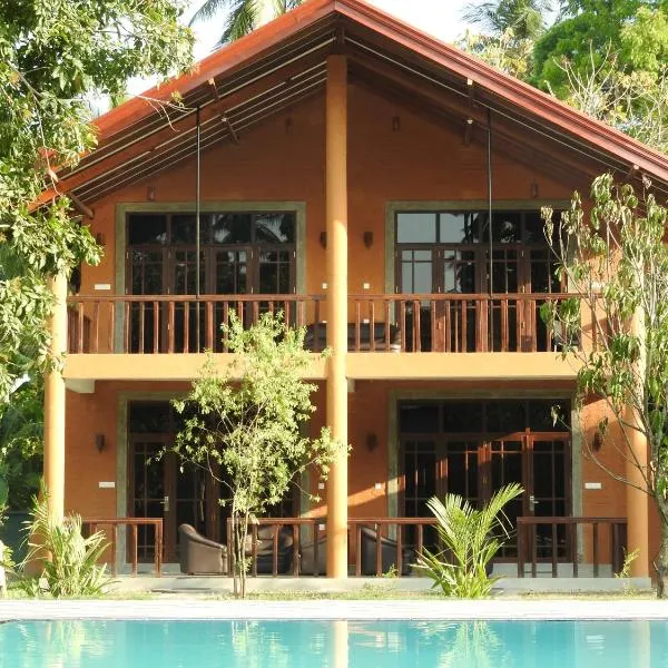 The Grand Yala Hotel: Tissamaharama şehrinde bir otel