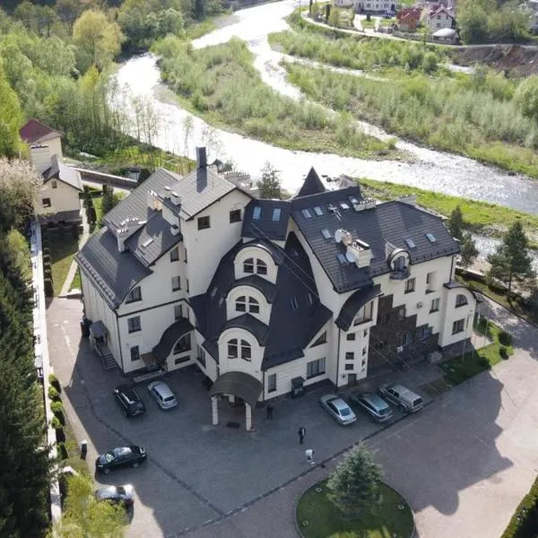 Gots - готельно-ресторанний комплекс, hotel v destinaci Jaremče