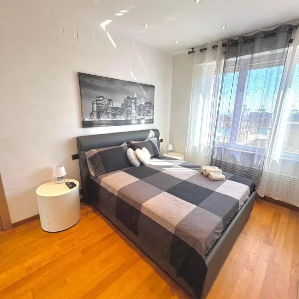 Frank's Sunset, hotel Genovában