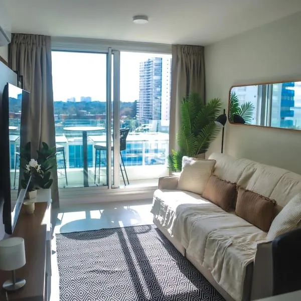 Mar, playa, spa en este hermoso depto nuevo, Hotel in Punta del Este