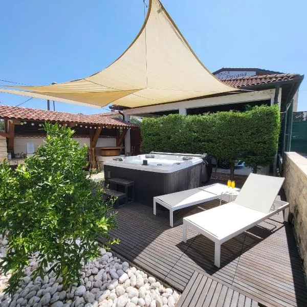 Villa Melosa, hotel v destinaci Vodice