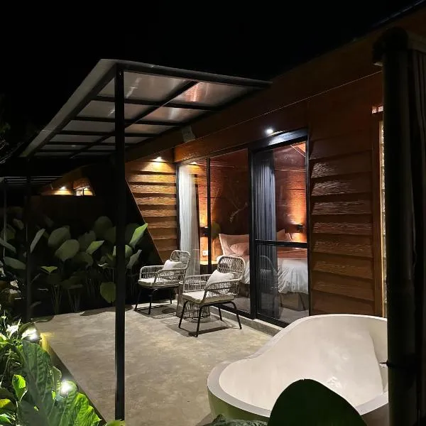 Clovehigh Cabin and Homestay Munduk, Hotel in Munduk