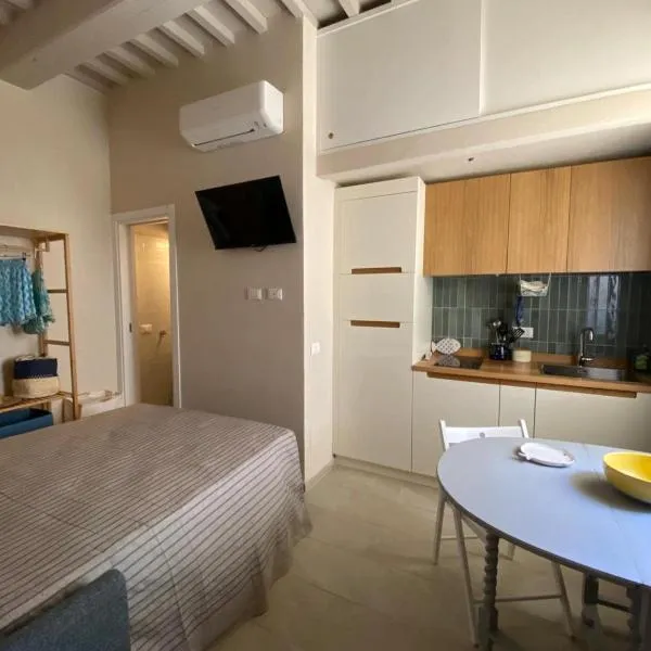 Paguro, piccolo centrale e tranquillo, hotel di Giglio Porto
