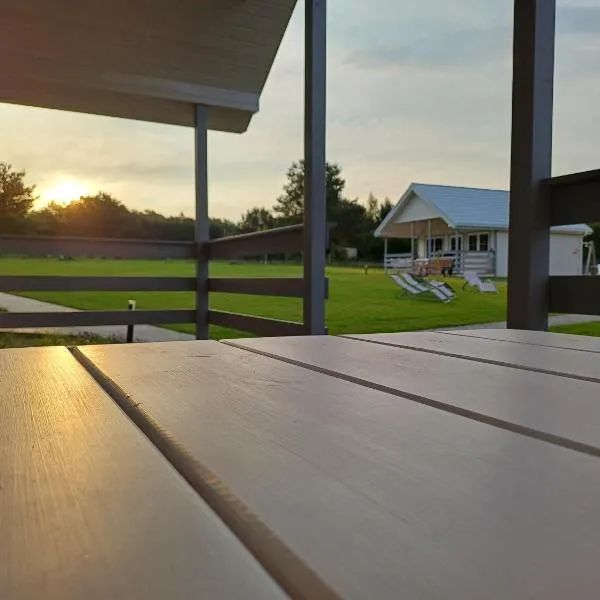 Osada Pana Kraba, Hotel in Jarosławiec