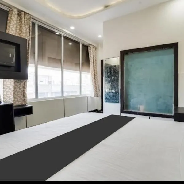 Hotel OPM, hotel en Agra