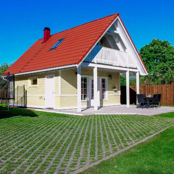 Contact free Rent Me Oü Homes with Sauna, hotel en Kuressaare
