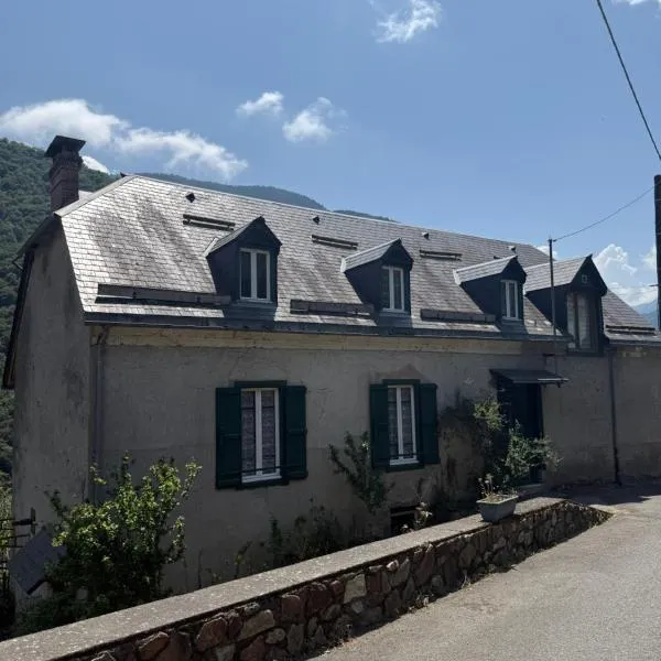 Chez Pascale, hotel in Melles