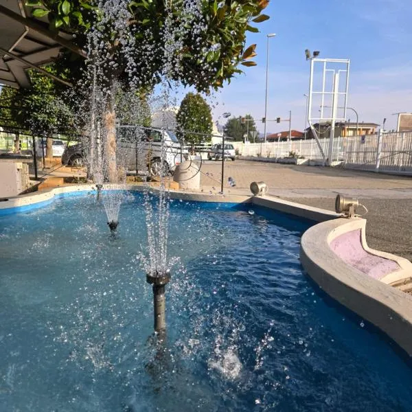 7 LAKES Aparthotel, hotel in Burolo