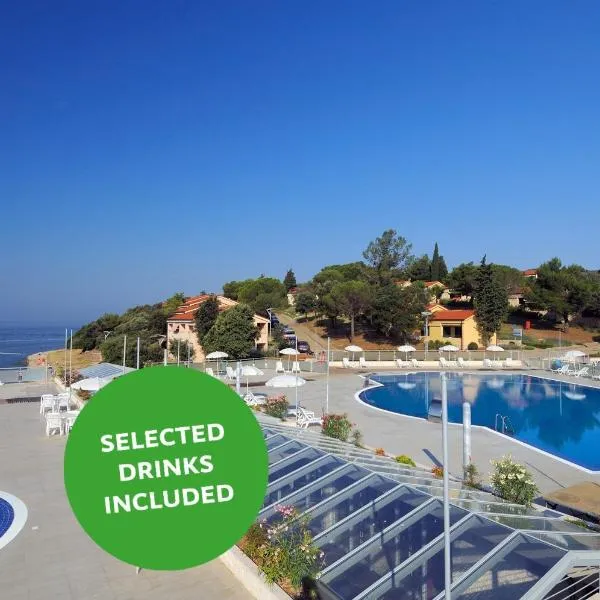 Maistra Select Petalon Resort, hotel a Vrsar