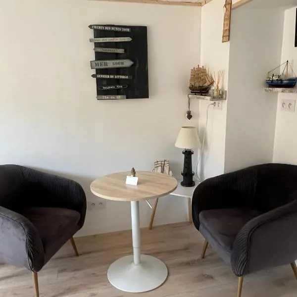 La Petite Cabine de Plage, hotel v destinaci Dunkerque