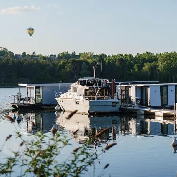 L'Escale Royale Saint-Martin-la-Garenne Port Ilon - Seine - Giverny, hotel en Saint-Martin-la-Garenne