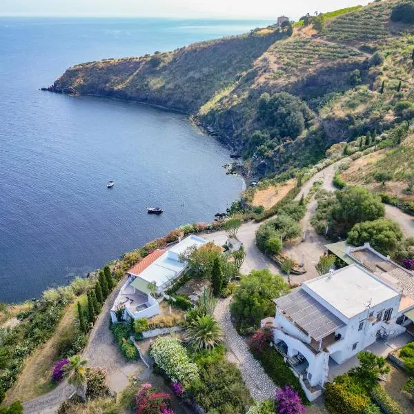 Borgo del Cannitello Romantic Boutique Resort, hotel in Vulcano