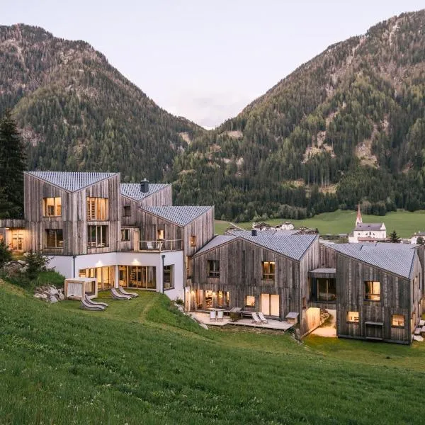 Eco Chalet Blasla, hotel in Valle Di Casies