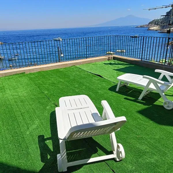 The Window on the Sea, ξενοδοχείο σε Massa Lubrense