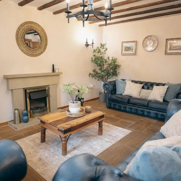 The Old Mill at Barnacre - Cosy cottage with private hot tub & pool access, hotel v destinaci Wirral