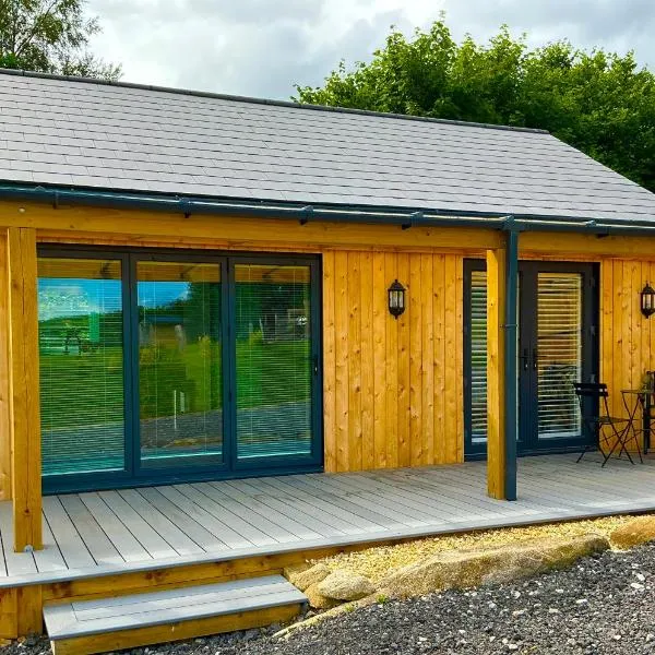 The Jeep House in the Area of Outstanding Natural Beauty, hotel in Liskeard