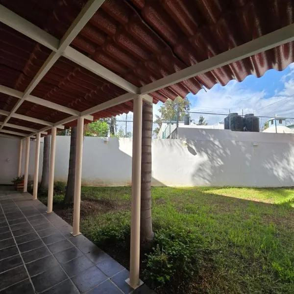 Casa las palmas, hotel in Morelia