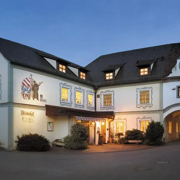 Hotel Restaurant Klosterhof, hotelli kohteessa Gutenzell-Hürbel