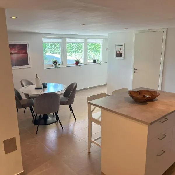 Plomben C, hotel in Båstad