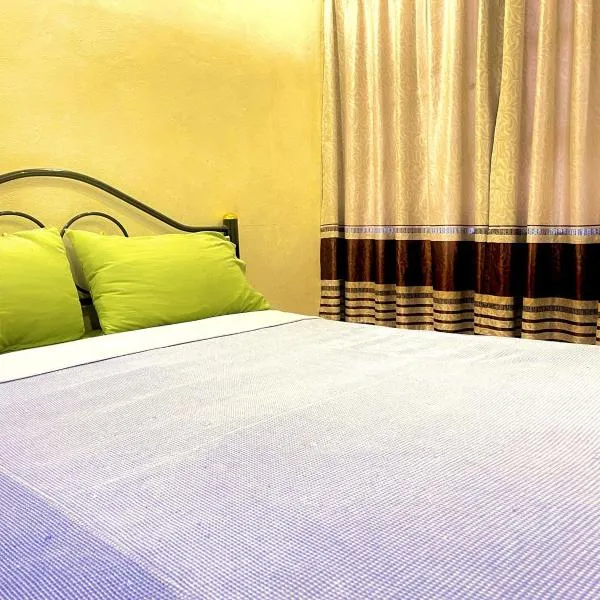 SOUKCHALERN guesthouse, ξενοδοχείο στη Βιεντιάν