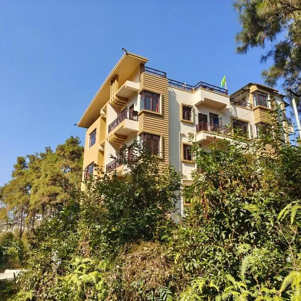 XTSY Economy Dorms & Rooms, hotel em Shillong