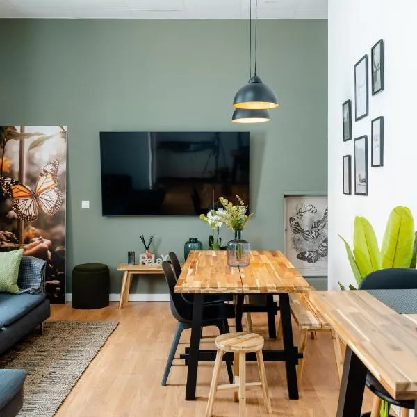 Hostel Time Life, hotel v destinaci Nerja