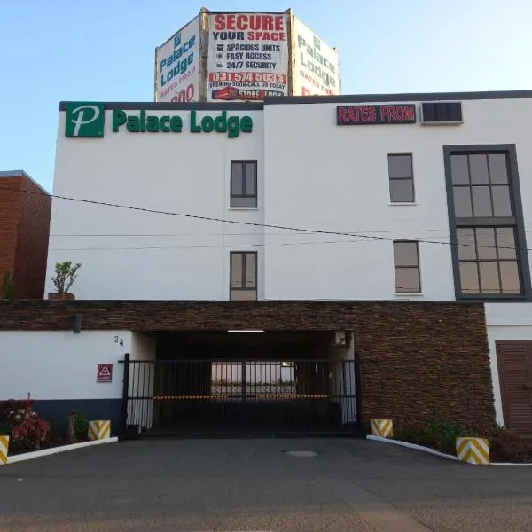 Palace Lodge Sea Cow Lake, hotel di Durban