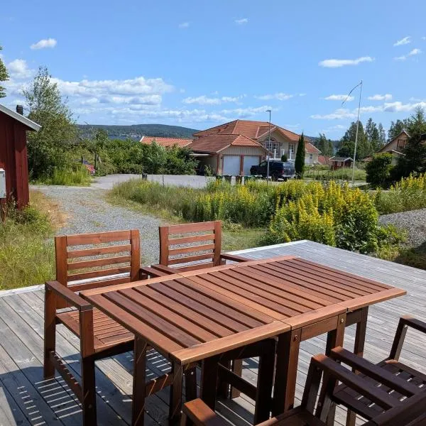 Modern Cabin by Nora Lake with AC!, hotel in Nora