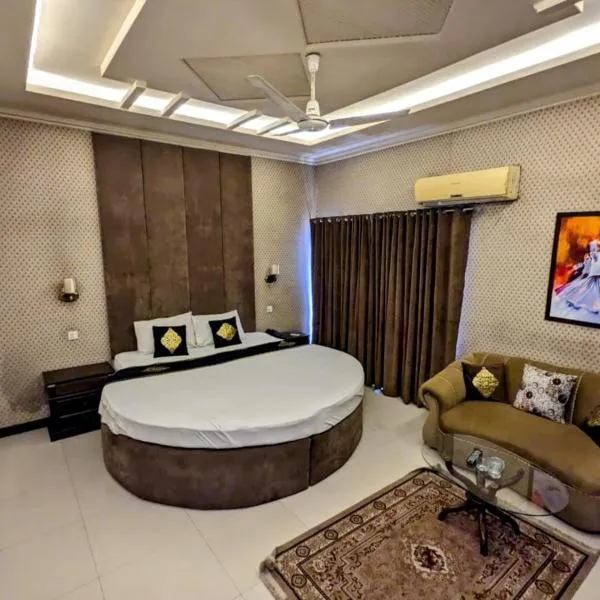 shelton guest House, hotel v destinaci Lahore