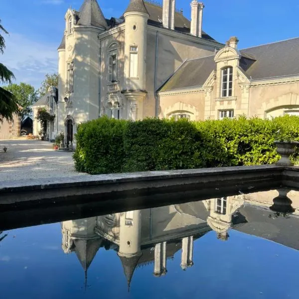 Le Château de Leugny, ξενοδοχείο σε Oiron