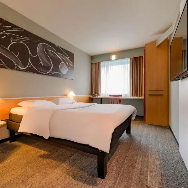 ibis Hamburg Alsterring, hotel v Hamburku