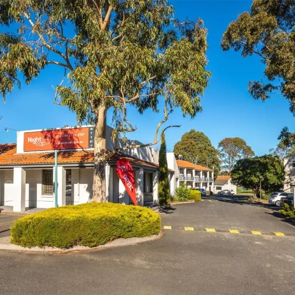 Nightcap at Ferntree Gully Hotel Motel, hotel in Fern Tree Gully