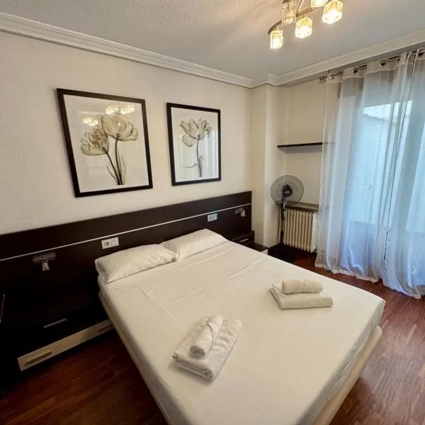 Apartamento Reyes de España / Free Parking & Wi Fi, hotel en Salamanca