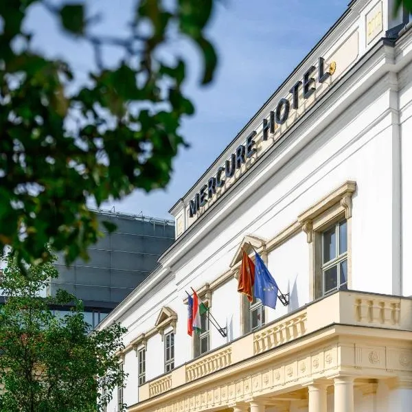 Mercure Szekesfehervar Magyar Kiraly, hotel in Székesfehérvár