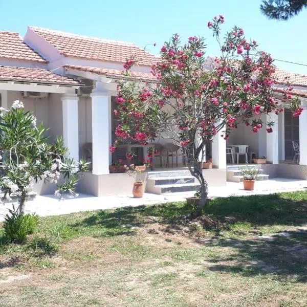 E & K Sea View Apartments Urlaub mit Ausblick Entspannung direkt am Meer, hotel v destinaci Agios Georgios