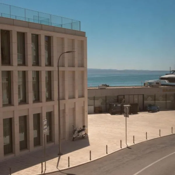 Nono Ban West Coast, hotel in Split