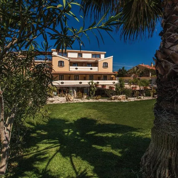 Hotel Raffael PHG, hotel a Putzu Idu