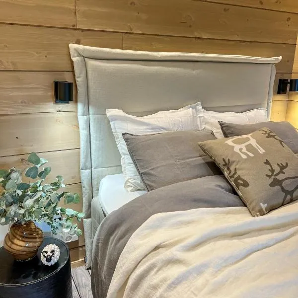 Beautiful studio by the slopes，盧卡的飯店