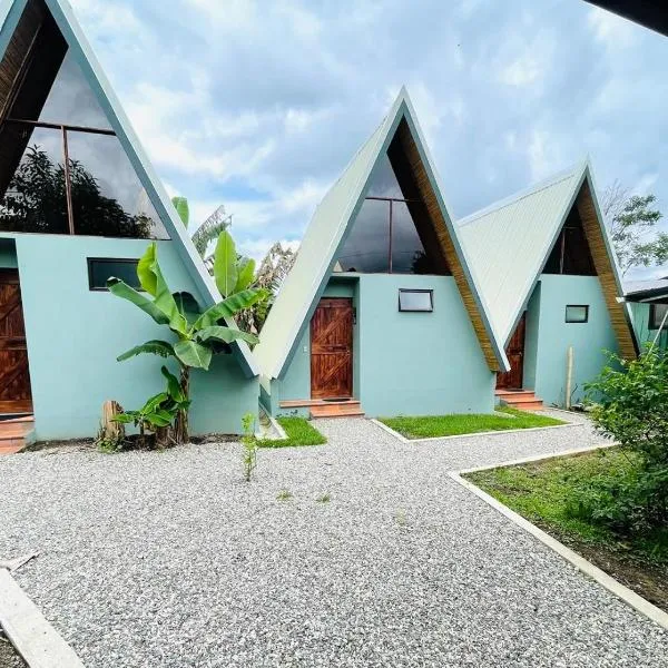 Las Casitas Italiana, hotel i Sabalito