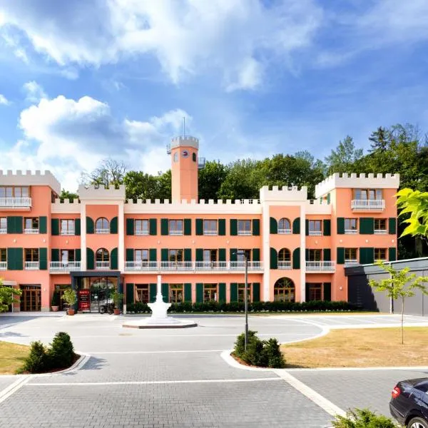 Kim Schlosshotel im Park, hotel in Dresden