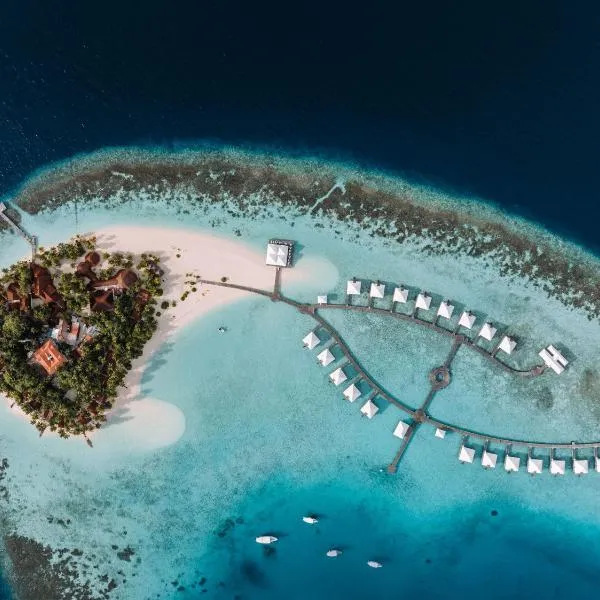 Diamonds Athuruga Maldives Resort & Spa, ξενοδοχείο σε Athuruga Island